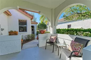 3907 Alamanda Dr, Sarasota, FL 34238 - Photo 6