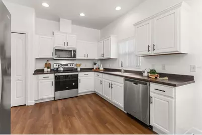 11504 Dancing River Drive, Venice, FL 34292 - Photo 8