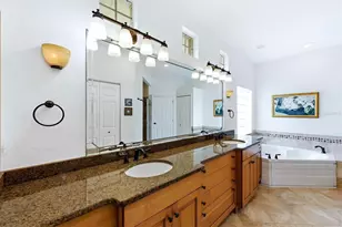 304 Bermuda Ct, Venice, FL 34293 - Photo 24