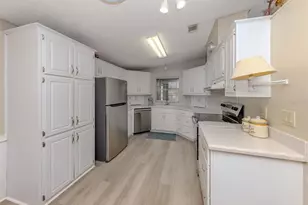 548 Amberjack Dr, North Port, FL 34287 - Photo 16