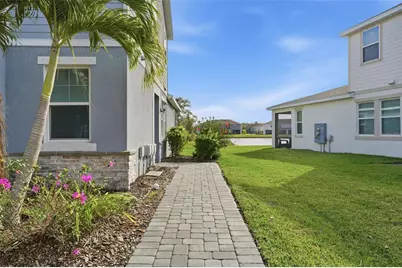 1770 Woodleaf Hammock Court, Lakewood Ranch, FL 34212 - Photo 4