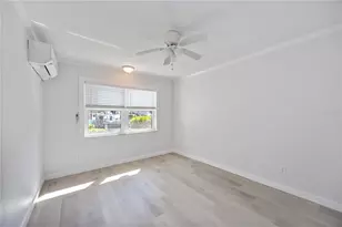 825 White Cap Cir, Venice, FL 34285 - Photo 38