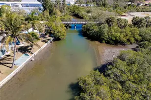 408 Hatchett Creek Rd, Venice, FL 34285 - Photo 68