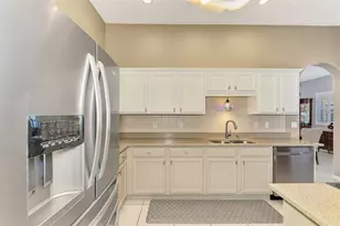 1771 Fountain View Cir, Venice, FL 34292 - Photo 28