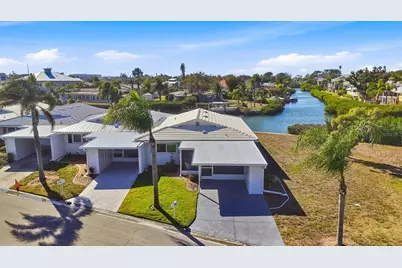 621 Fair Winds Drive #621, Nokomis, FL 34275 - Photo 1