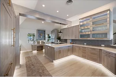 949 Suncrest Lane, Englewood, FL 34223 - Photo 10