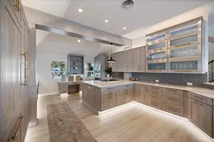 949 Suncrest Ln, Englewood, FL 34223 - Photo 10