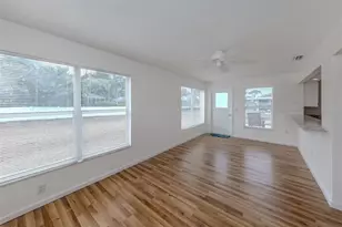 1215 Mango Ave, Venice, FL 34285 - Photo 10