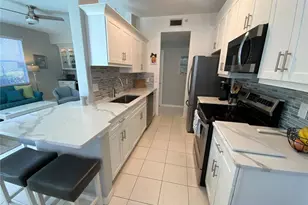 4209 Vicenza Dr, Venice, FL 34293 - Photo 10