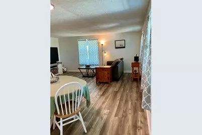 3020 Hawthorne Street, Sarasota, FL 34239 - Photo 4