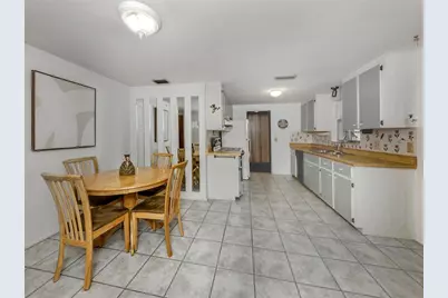 325 Palmetto Road W, Nokomis, FL 34275 - Photo 6