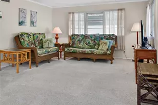 703 S Green Cir, Venice, FL 34285 - Photo 10