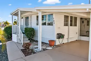 703 S Green Cir, Venice, FL 34285 - Photo 6