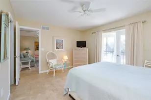 104 Capri Isles Blvd, Venice, FL 34292 - Photo 32