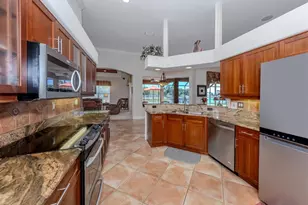 148 Wading Bird Dr, Venice, FL 34292 - Photo 12