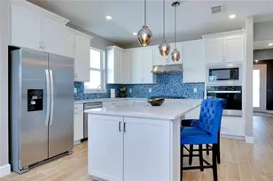 10125 Beachwalk Dr, Englewood, FL 34223 - Photo 18