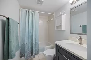 668 Bird Bay Cir, Venice, FL 34285 - Photo 24