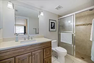 668 Bird Bay Cir, Venice, FL 34285 - Photo 20