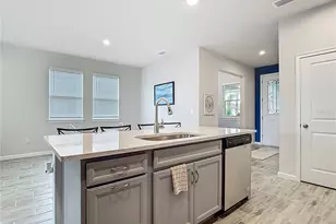 11682 Sistine Ln, Venice, FL 34293 - Photo 16