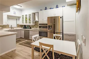 4264 Central Sarasota Pkwy, Sarasota, FL 34238 - Photo 12