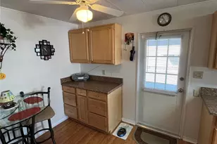 418 Vasto Dr, Venice, FL 34285 - Photo 18