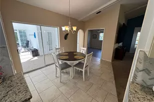 549 Warwick Ln, Venice, FL 34293 - Photo 10