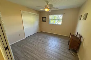 549 Warwick Ln, Venice, FL 34293 - Photo 28