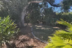 549 Warwick Ln, Venice, FL 34293 - Photo 36