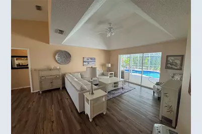 549 Warwick Lane, Venice, FL 34293 - Photo 2