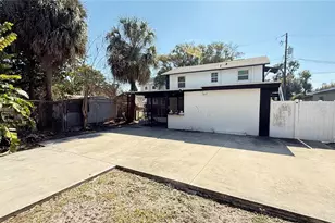 806 E Robles St, Tampa, FL 33602 - Photo 2
