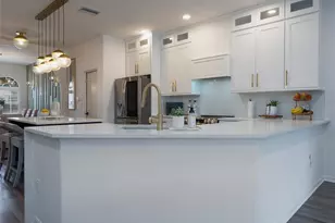 9010 Kingsbury Pl, Bradenton, FL 34212 - Photo 24