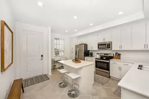 12240 Wellen Golf St, Venice, FL 34293 - Photo 2