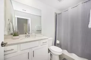 12240 Wellen Golf St, Venice, FL 34293 - Photo 36