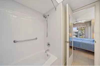 902 Gibbs Road #282, Venice, FL 34285 - Photo 10