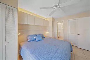 902 Gibbs Rd, Venice, FL 34285 - Photo 16