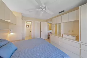 902 Gibbs Rd, Venice, FL 34285 - Photo 4