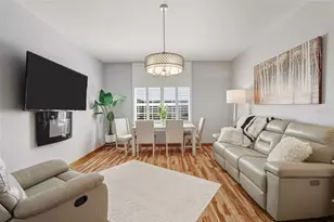 3730 Cadbury Cir, Venice, FL 34293 - Photo 2