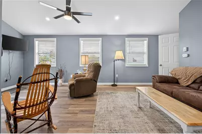 204 Crown Point Drive, Nokomis, FL 34275 - Photo 10