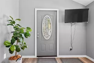 204 Crown Point Dr, Nokomis, FL 34275 - Photo 8