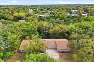 491 Wisteria Rd, Venice, FL 34293 - Photo 4