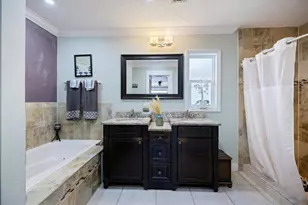 1627 Del Monte Ct, Venice, FL 34293 - Photo 22