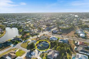 1627 Del Monte Ct, Venice, FL 34293 - Photo 38