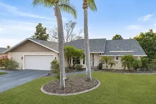 1627 Del Monte Ct, Venice, FL 34293 - Photo 1