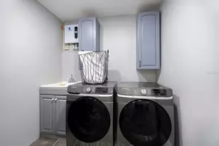 1627 Del Monte Ct, Venice, FL 34293 - Photo 30