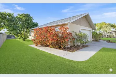 1627 Del Monte Court, Venice, FL 34293 - Photo 40