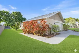 1627 Del Monte Ct, Venice, FL 34293 - Photo 40