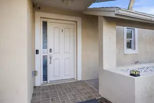 1627 Del Monte Ct, Venice, FL 34293 - Photo 2