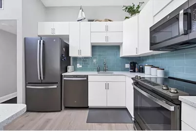 680 White Pine Tree Road #61, Venice, FL 34285 - Photo 8