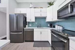 680 White Pine Tree Rd, Venice, FL 34285 - Photo 8