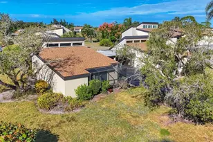 680 White Pine Tree Rd, Venice, FL 34285 - Photo 1